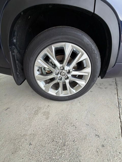 2026 Toyota Highlander Hybrid Limited
