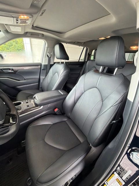 2026 Toyota Highlander Hybrid Limited