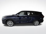 2026 Toyota Highlander Hybrid Limited