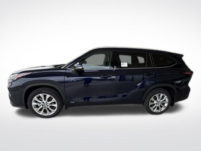 2026 Toyota Highlander Hybrid Limited