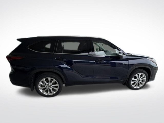 2026 Toyota Highlander Hybrid Limited