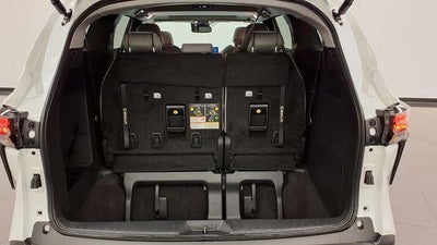 2025 Toyota Sienna XLE 8 Passenger