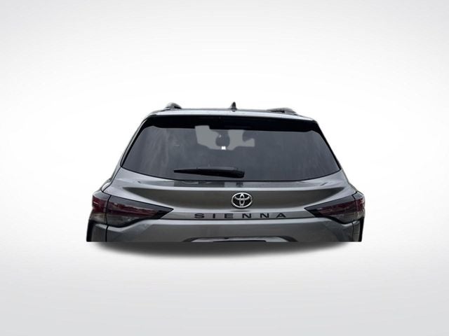 2026 Toyota Sienna XLE 8 Passenger