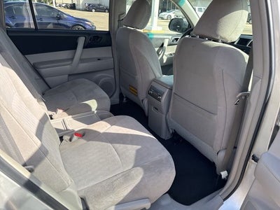 2011 Toyota Highlander Base