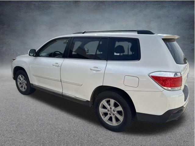 2013 Toyota Highlander SE