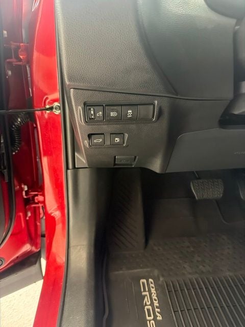 2026 Toyota Corolla Cross Hybrid XSE