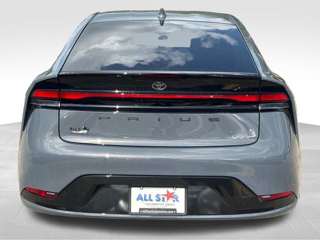 2025 Toyota Prius XLE