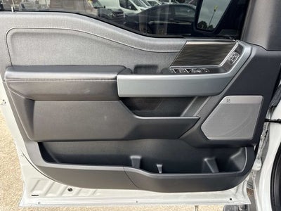 2024 Ford F-150 Lightning Lariat