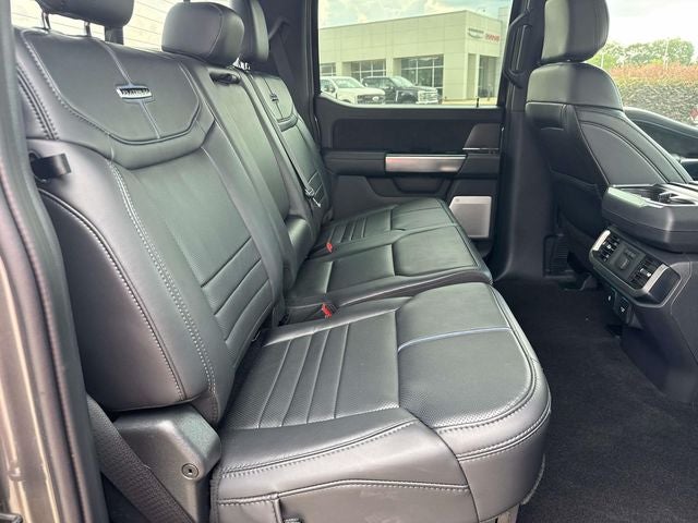 2025 Ford F-150 Platinum - Photo 14