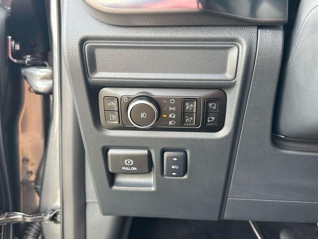 2025 Ford F-150 Platinum - Photo 26