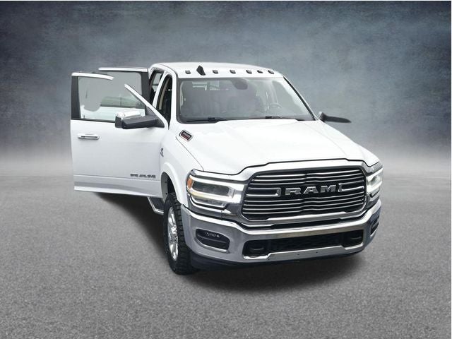 2022 RAM 3500 Laramie 20" Wheels Leather-Trimmed Seats