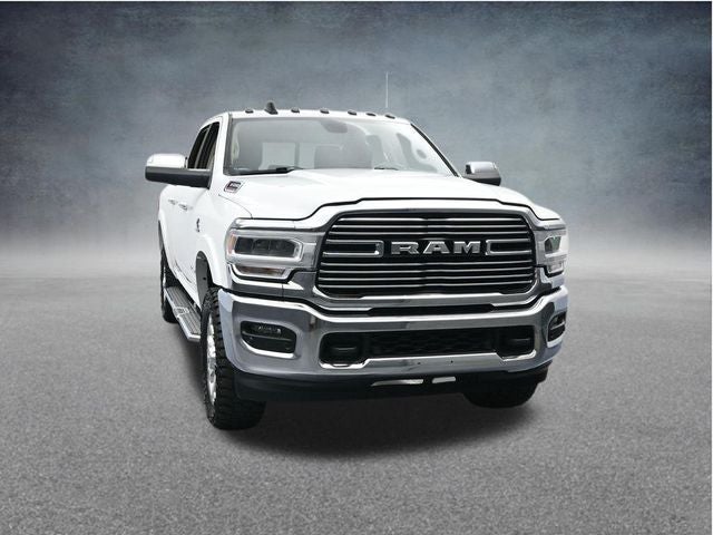 2022 RAM 3500 Laramie 20" Wheels Leather-Trimmed Seats