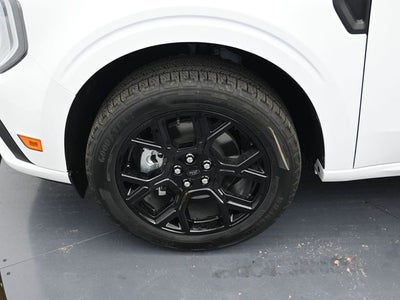 2025 Ford Maverick Lobo Standard