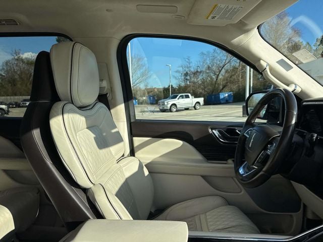 2022 Lincoln Navigator L L Black Label
