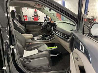 2025 Kia Carnival LXS