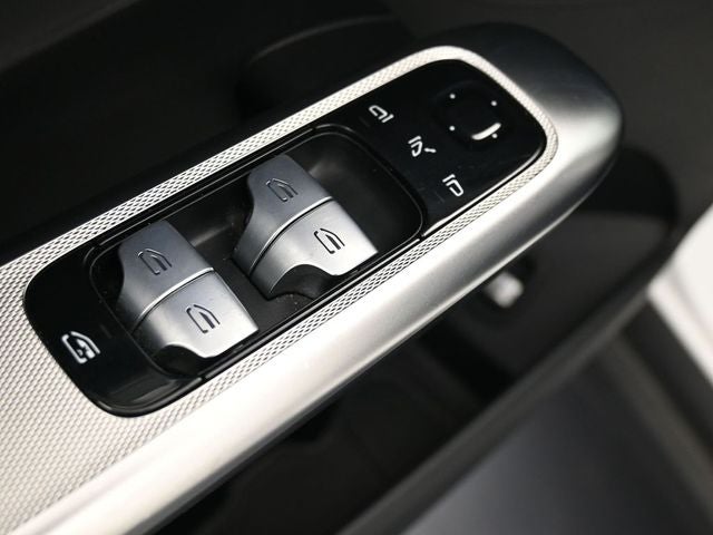 2024 Mercedes-Benz GLC GLC 300